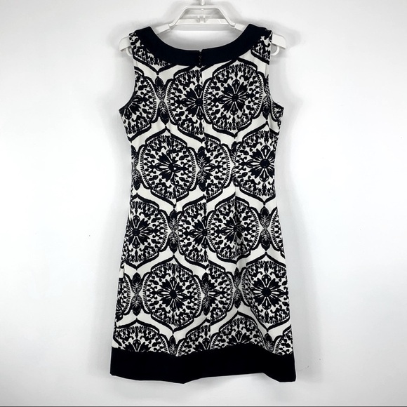 Jessica Howard Medallion Shift Summer Dress. - Picture 6 of 8